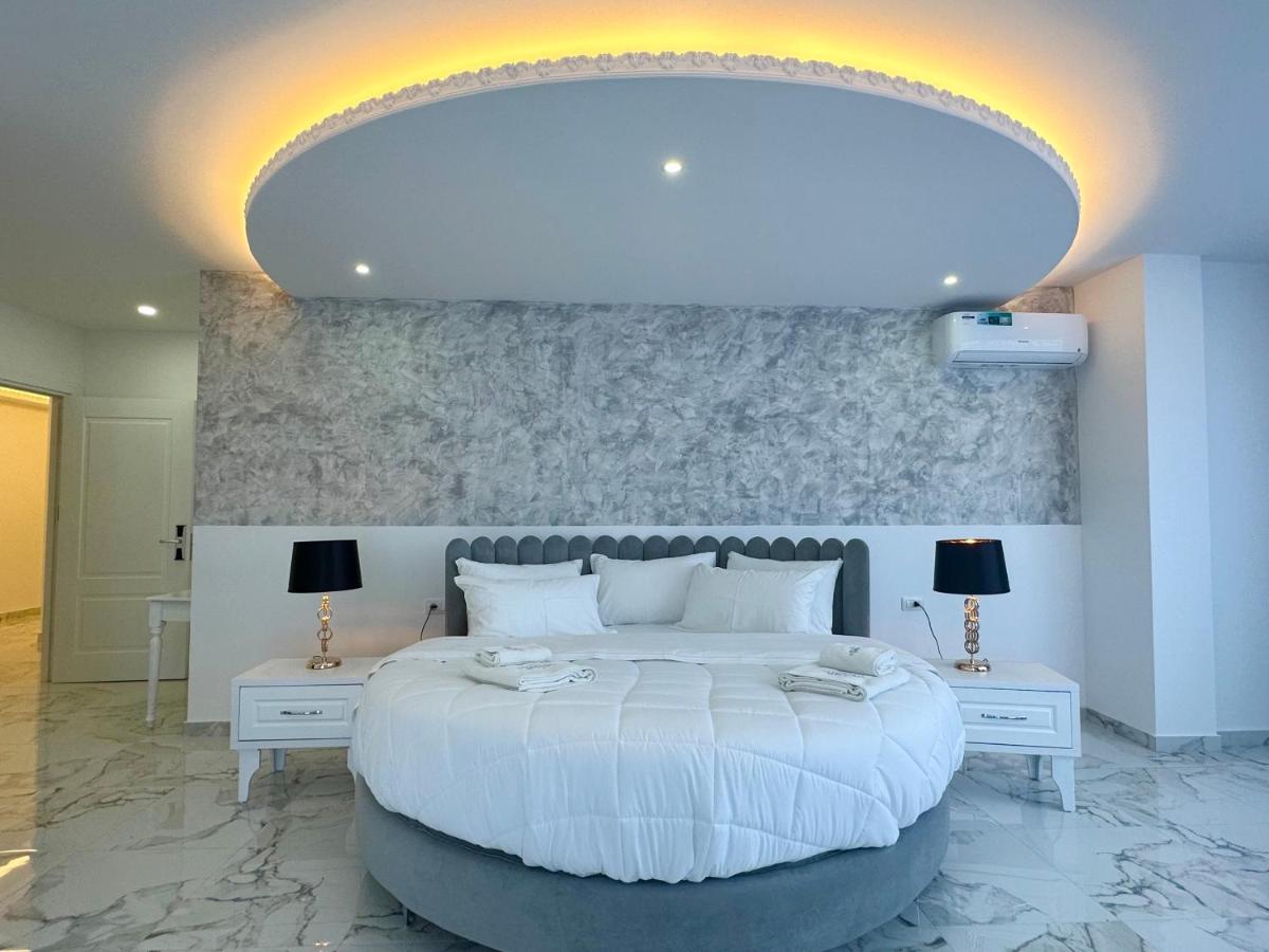 Ujvara Hotel 4*