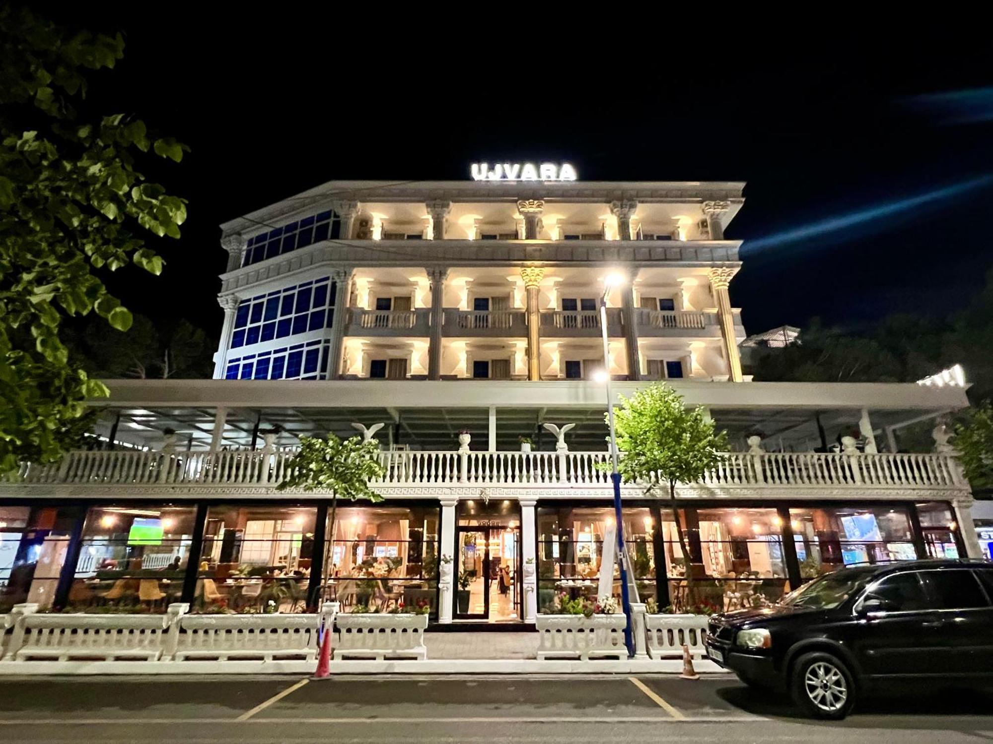 Hotel Ujvara