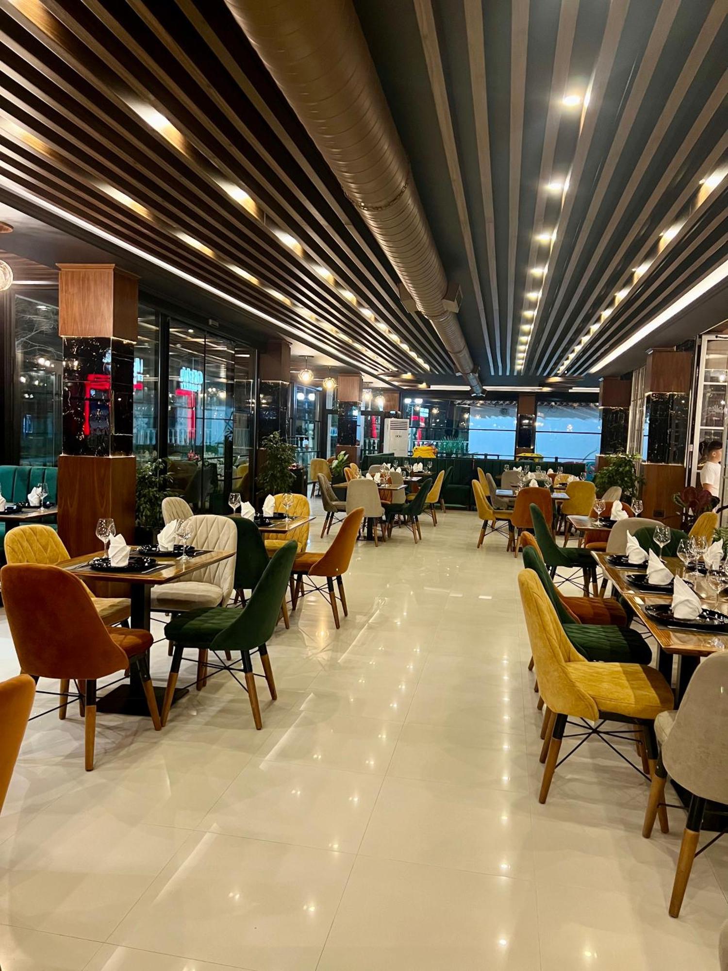 Ujvara 4* Golem (Tirana)